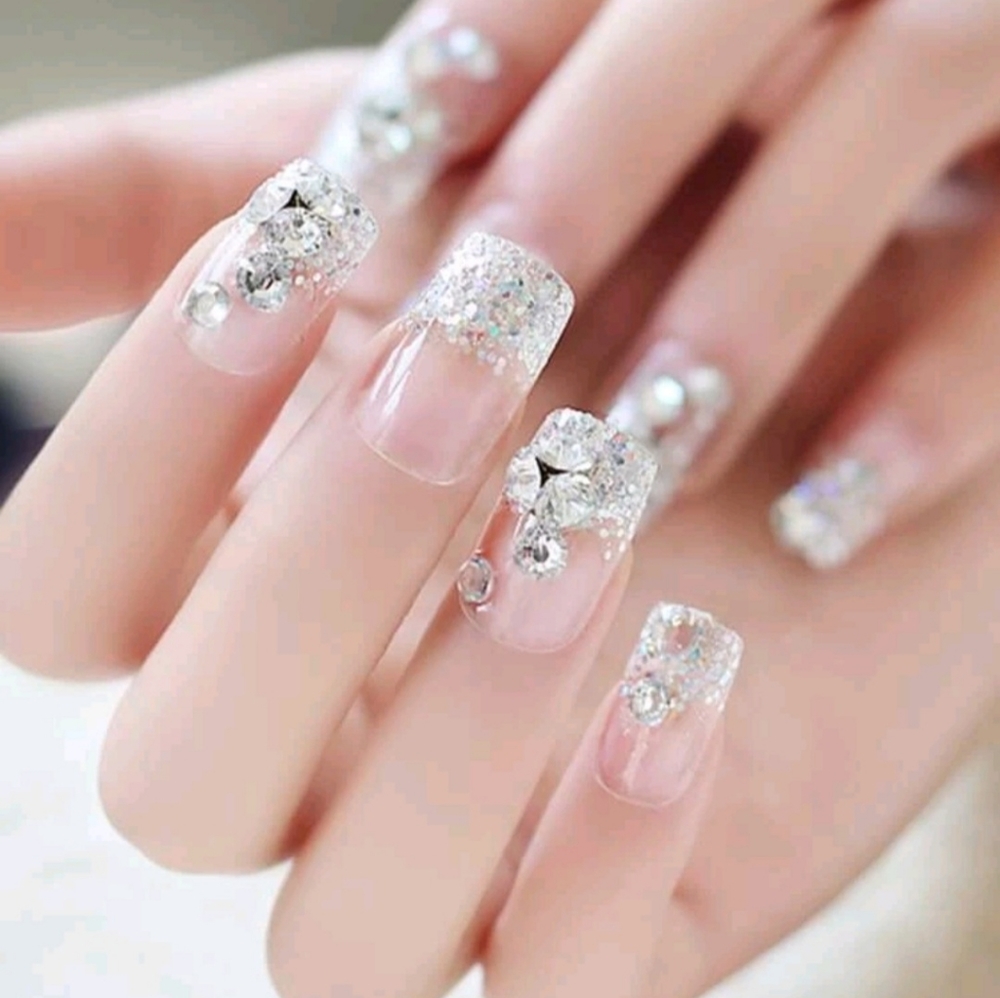 Short Special Occasion Righnstones Press On Nails - Picture 4 of 4